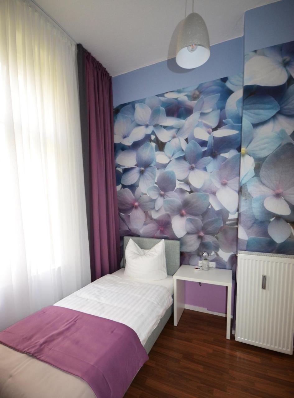 Hotel Reverey * Kontaktloser Self Check-In * ฮันโนเวอร์ ภายนอก รูปภาพ